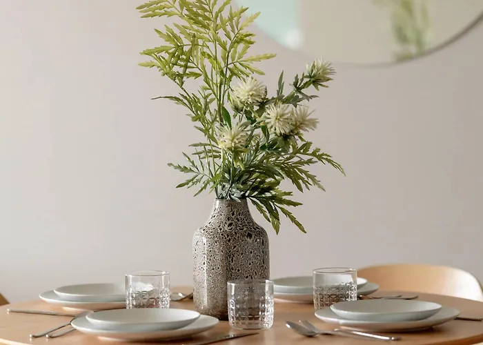 Comfortable With Parking In By Renters Apartamento Poznan