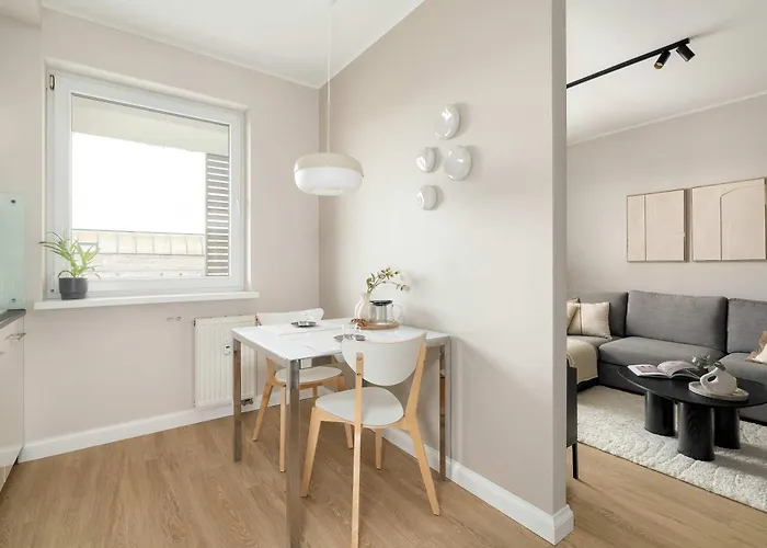 Apartament Comfortable With Parking In By Renters Poznań